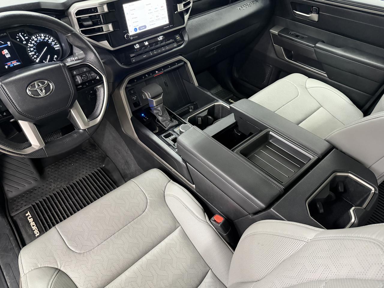 Toyota Tundra SR5 CrewMax 4WD 2024