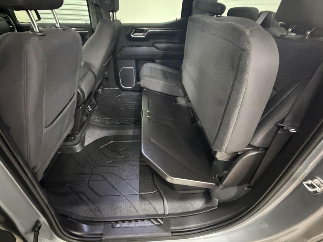 Chevrolet Silverado 1500 LT Crew Cab 2WD 2023