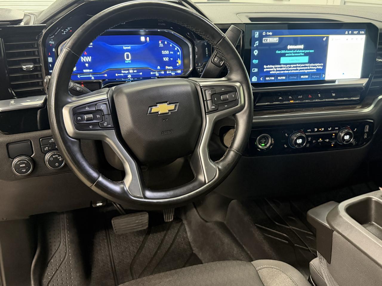 Chevrolet Silverado 1500 LT Crew Cab 2WD 2023