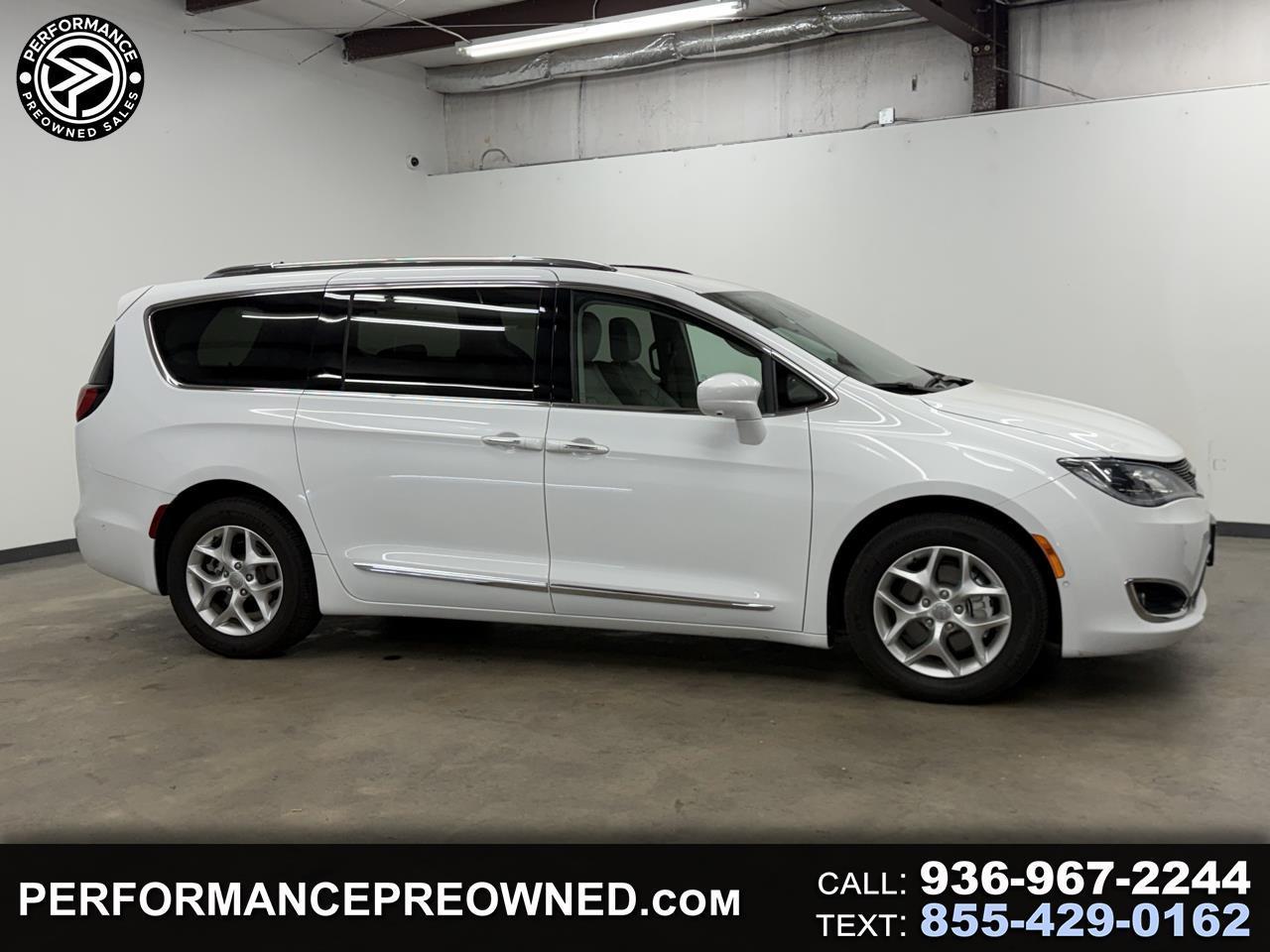 2020 Chrysler Pacifica Touring-L Plus