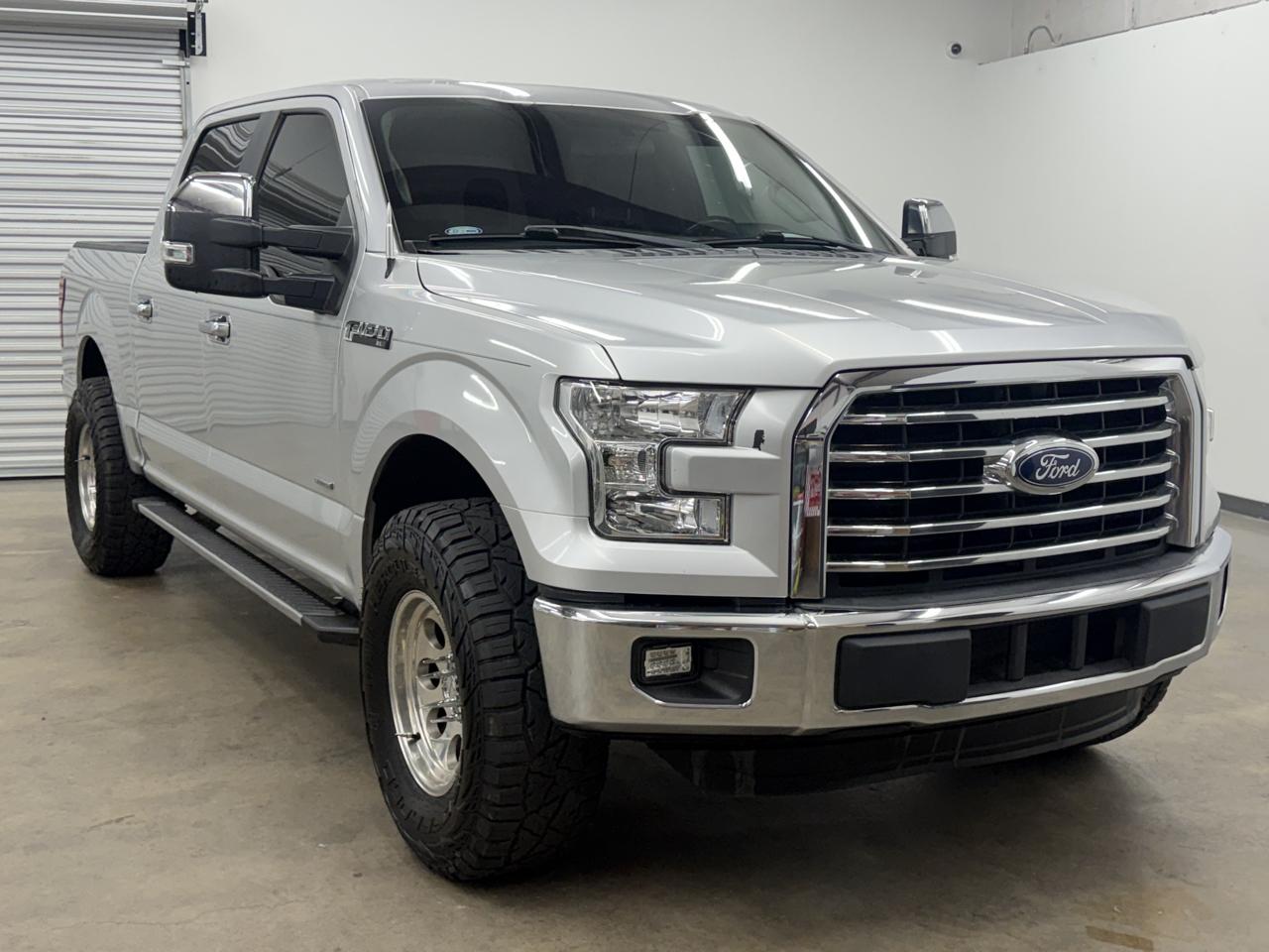 Ford F-150 XLT SuperCrew 5.5-ft. Bed 2WD 2015