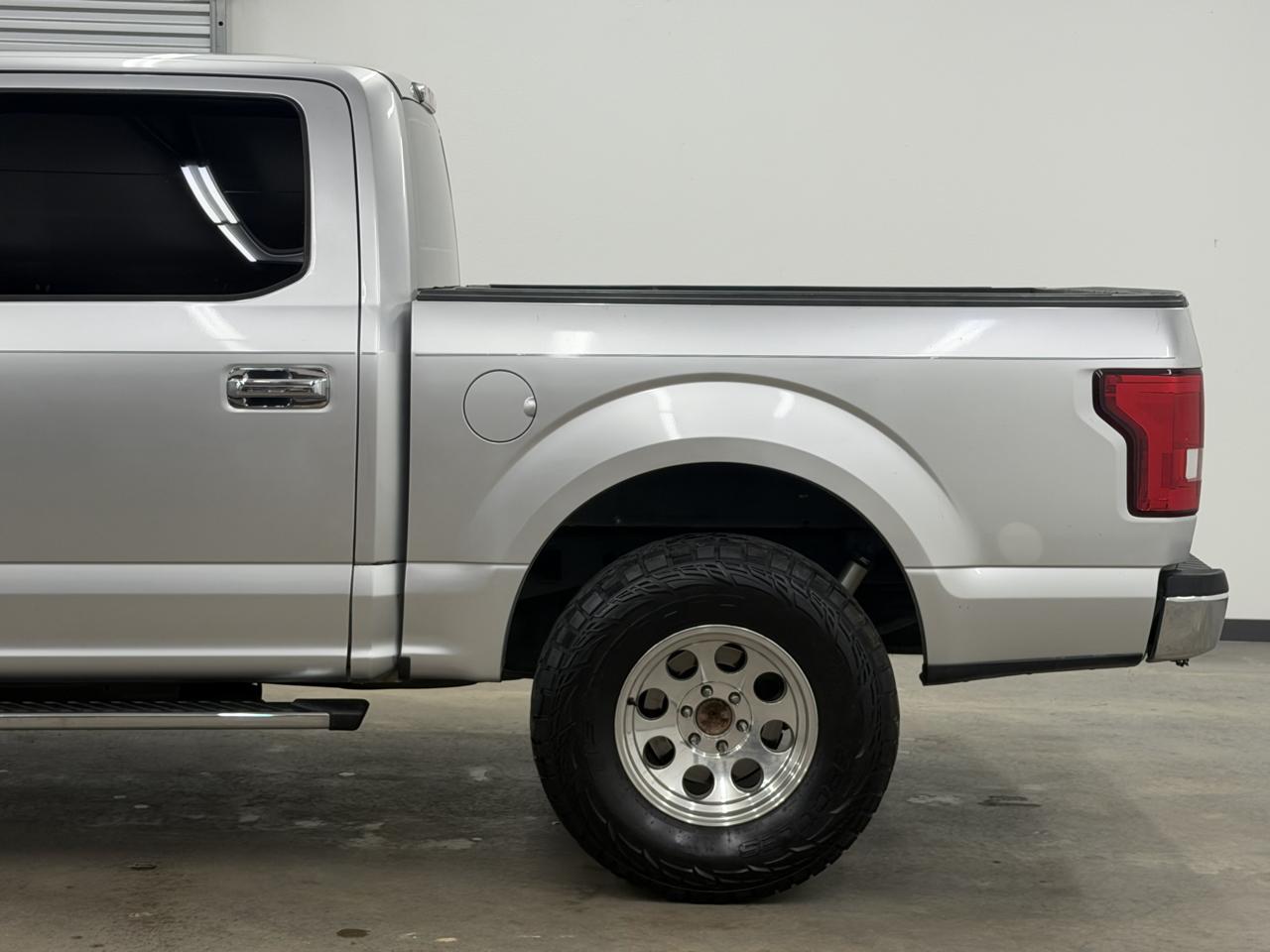 Ford F-150 XLT SuperCrew 5.5-ft. Bed 2WD 2015