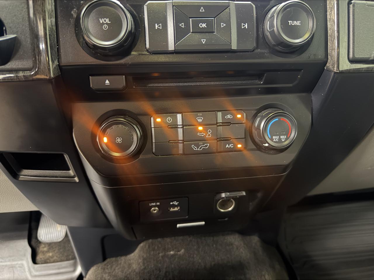 Ford F-150 XLT SuperCrew 5.5-ft. Bed 2WD 2015