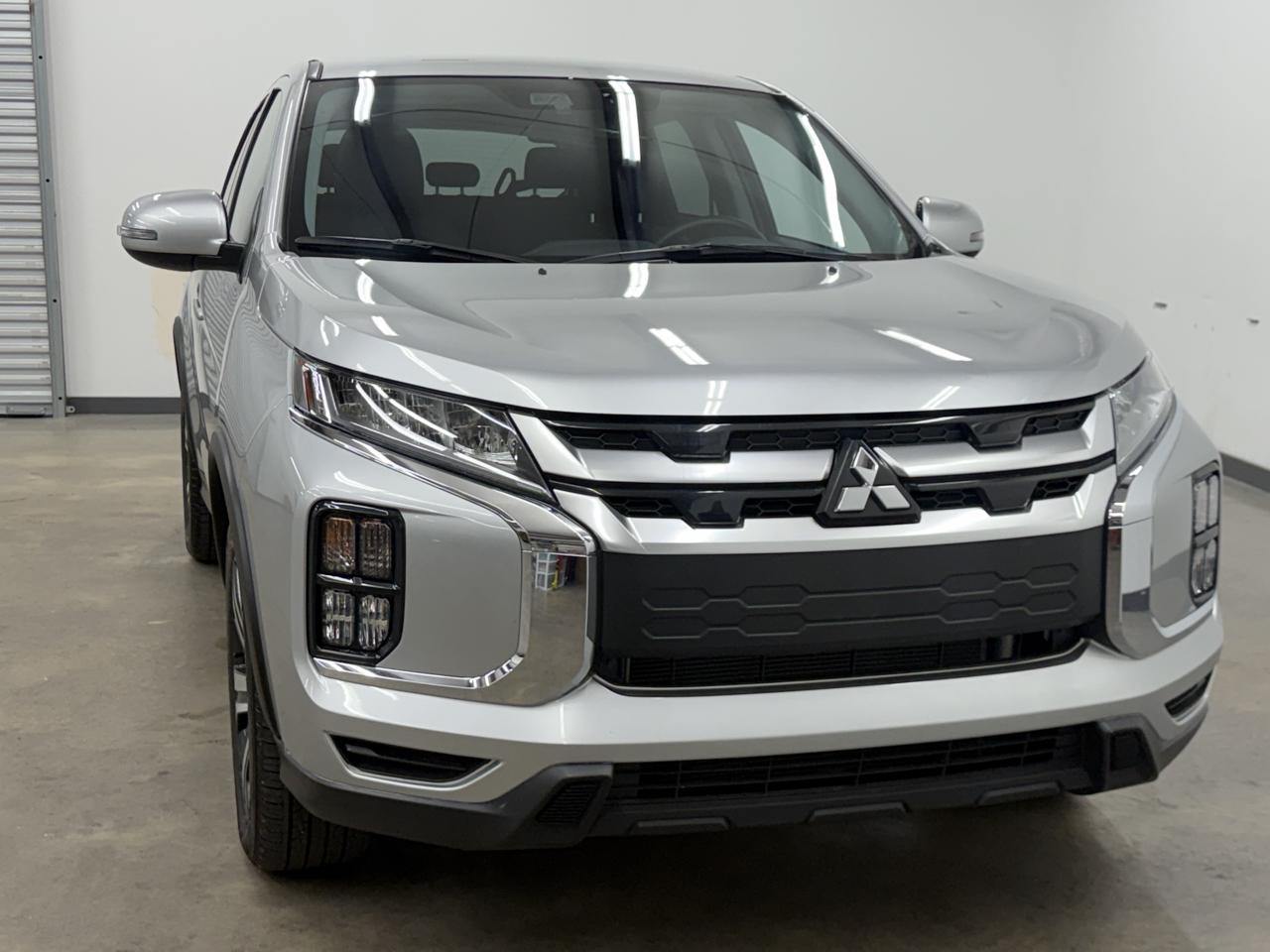 Mitsubishi Outlander Sport 2.0 ES 4WD 2025