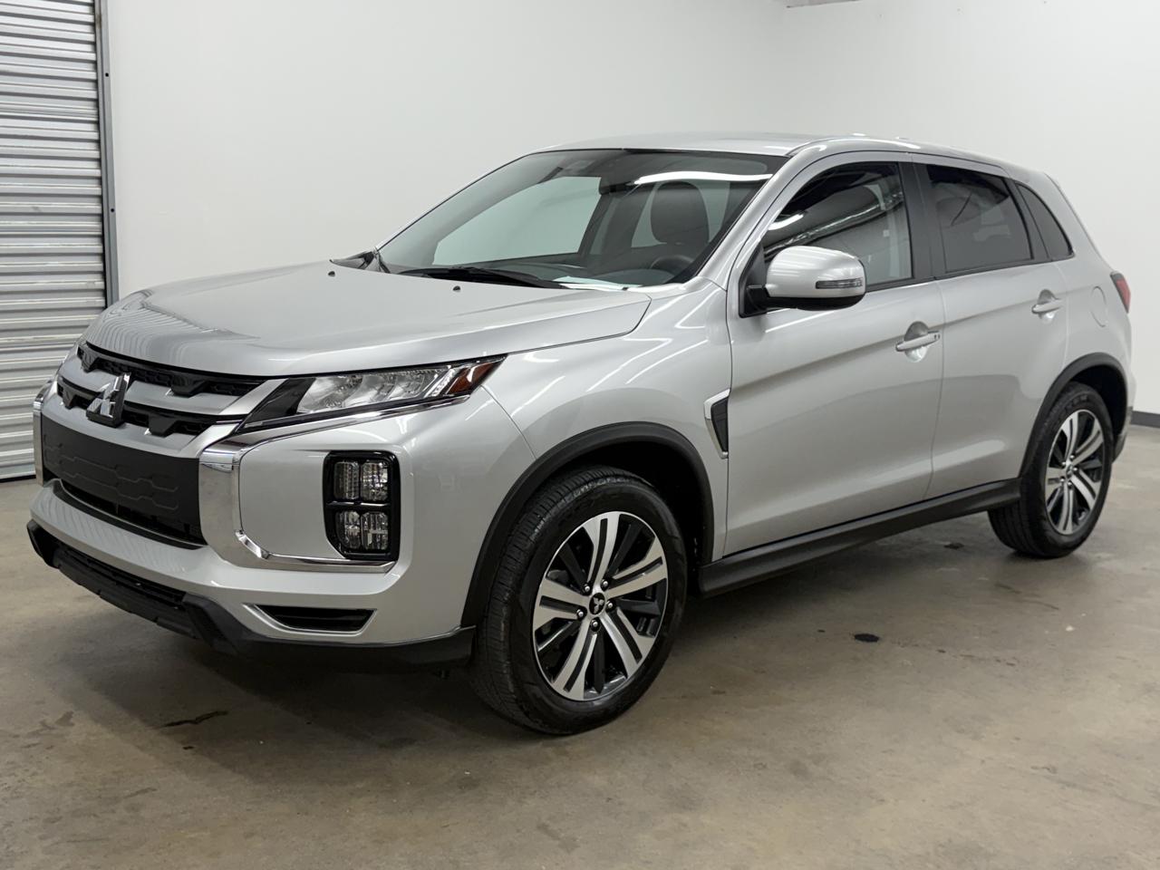 Mitsubishi Outlander Sport 2.0 ES 4WD 2025