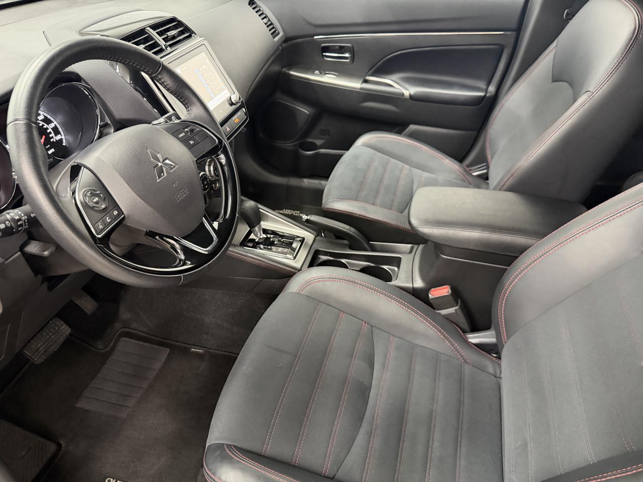 Mitsubishi Outlander Sport 2.0 ES 4WD 2025