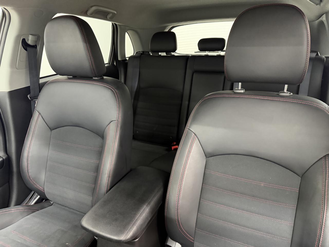 Mitsubishi Outlander Sport 2.0 ES 4WD 2025