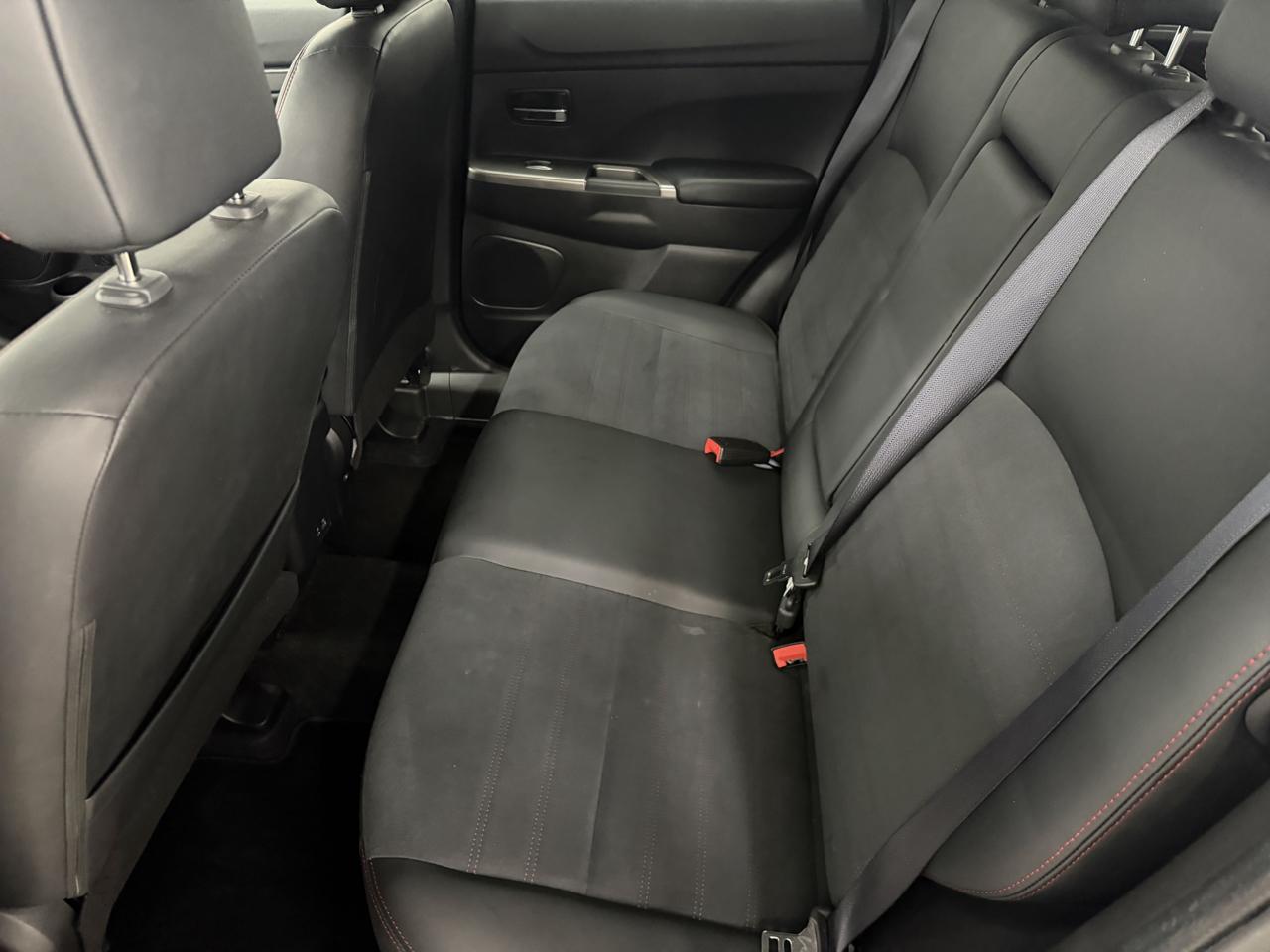 Mitsubishi Outlander Sport 2.0 ES 4WD 2025