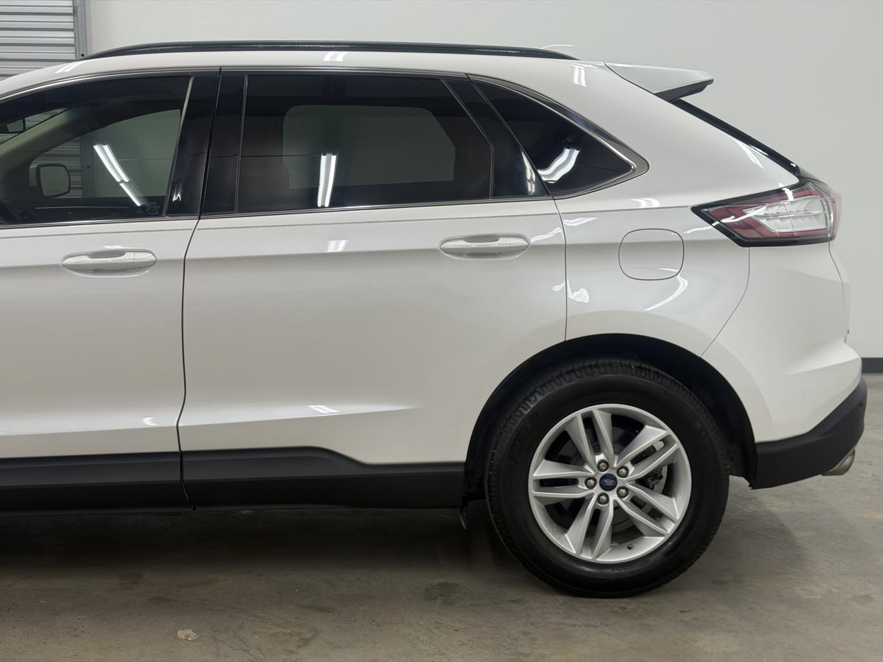 Ford Edge SEL FWD 2017