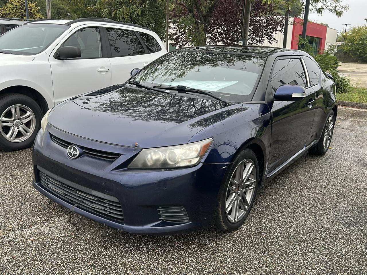 Scion tC Sports Coupe 6-Spd AT 2013