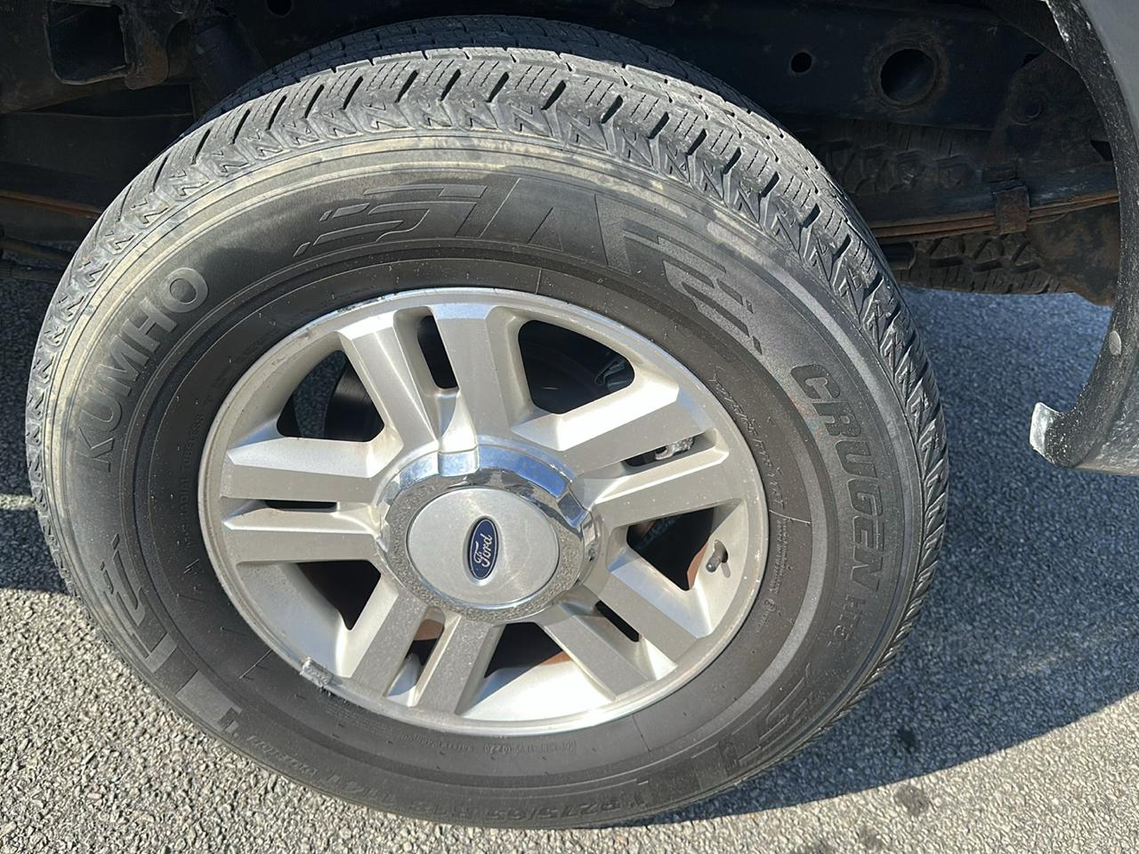 Ford F-150 Lariat SuperCrew 4WD 2004