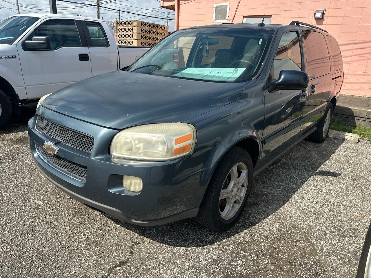 Chevrolet Uplander EXT LT FWD 1LT 2006