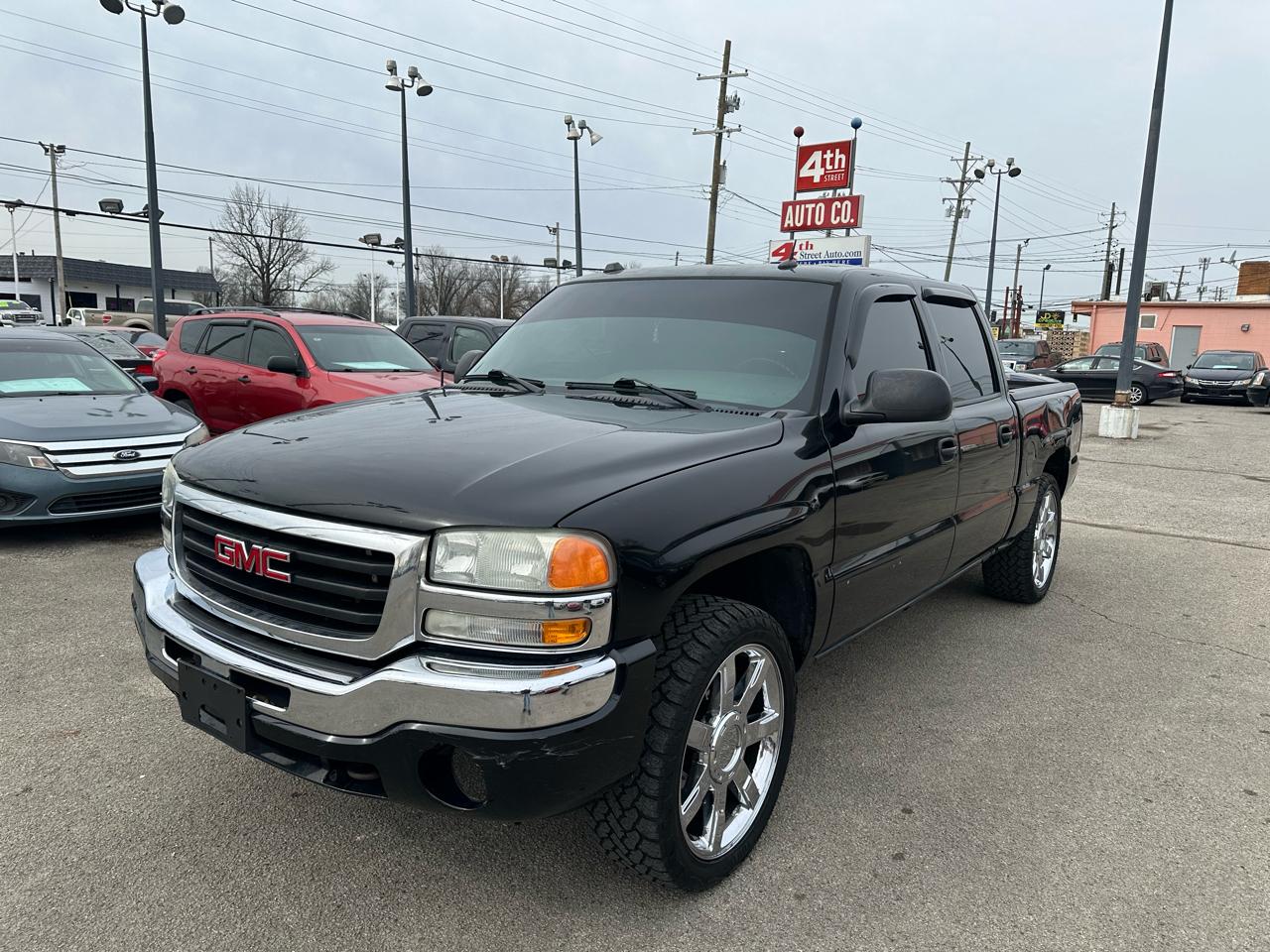 GMC Sierra 1500 SLE Crew Cab Short Bed 4WD 2005