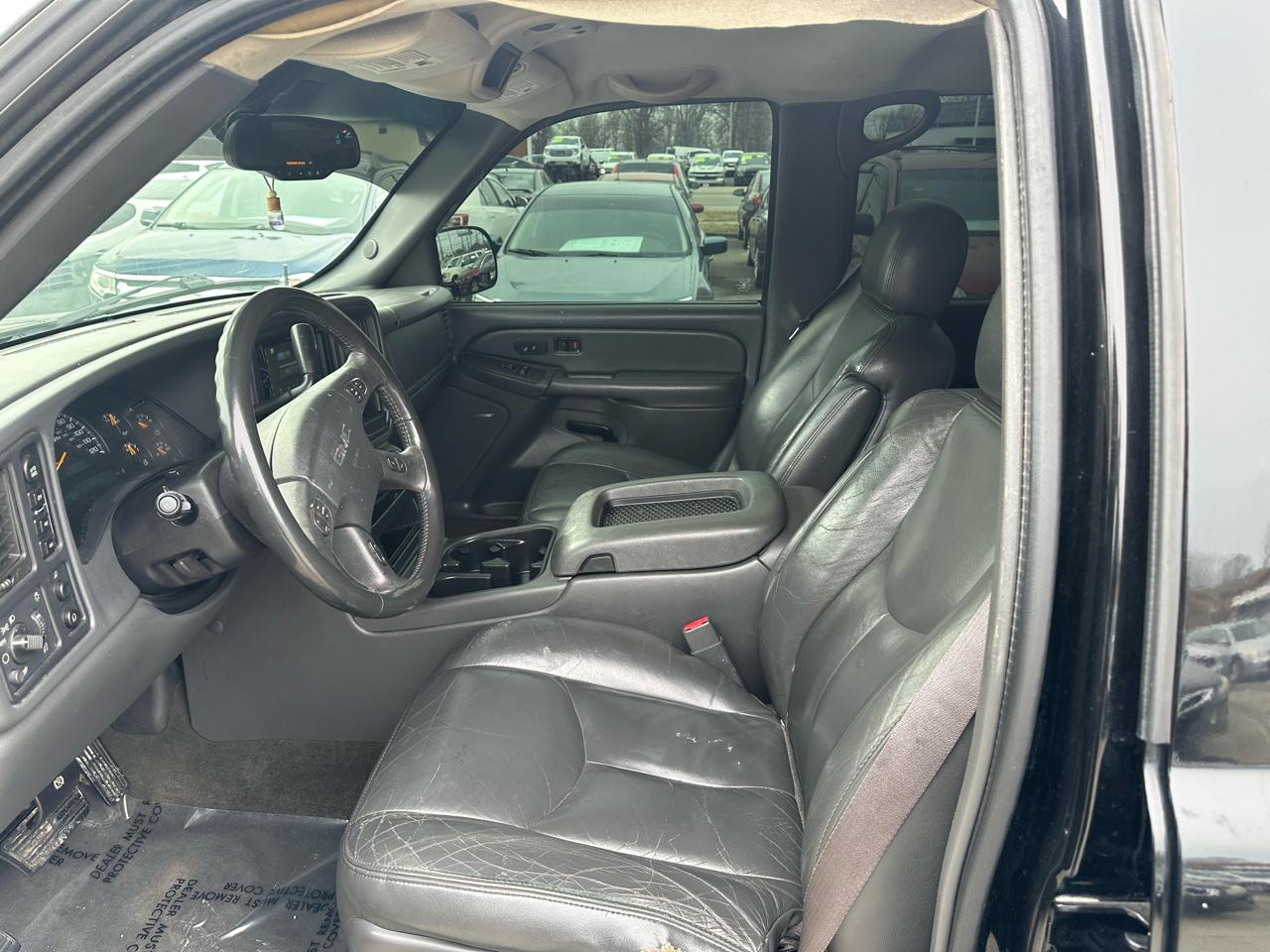 GMC Sierra 1500 SLE Crew Cab Short Bed 4WD 2005