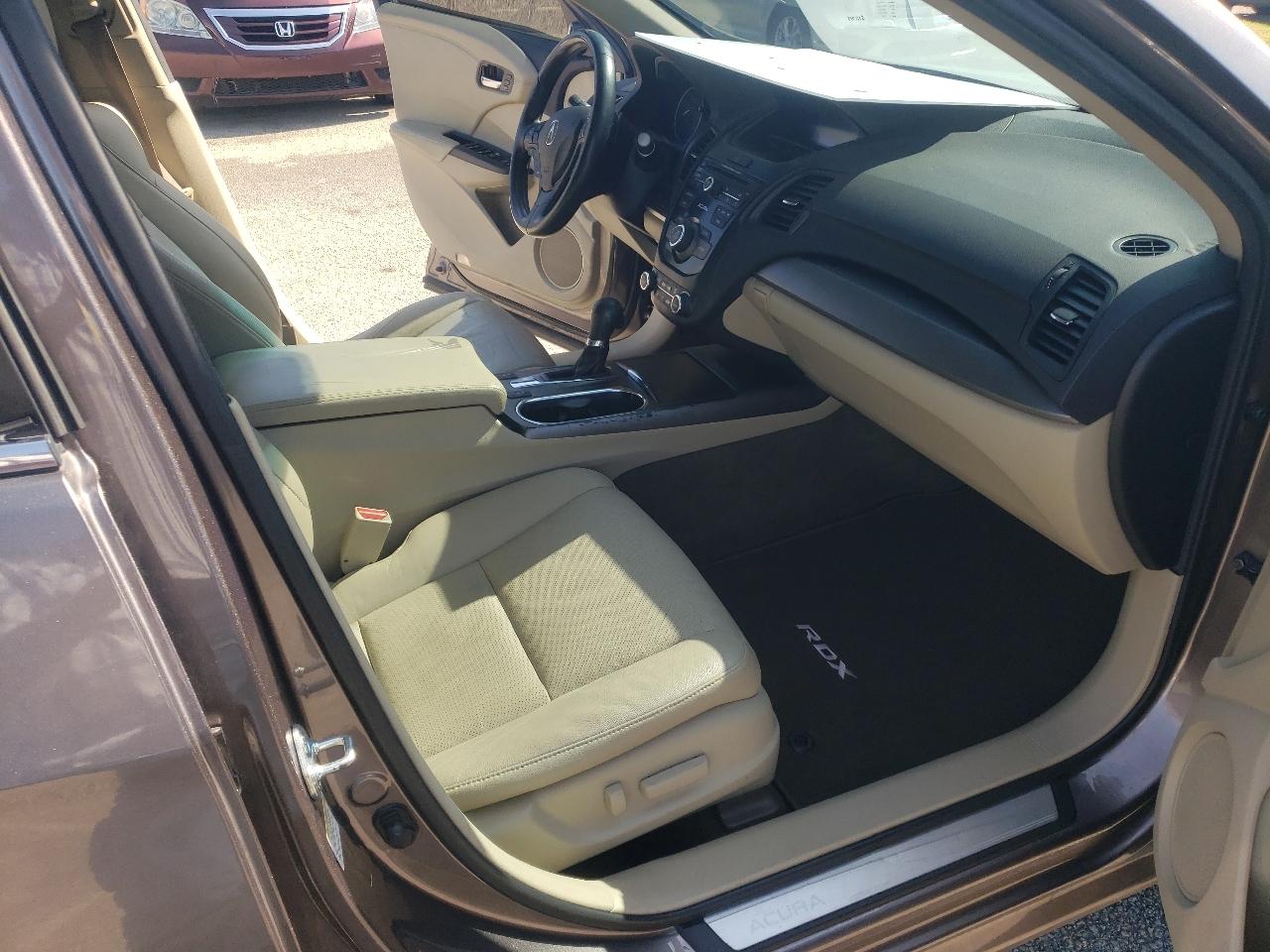 Acura RDX 6-Spd AT 2013