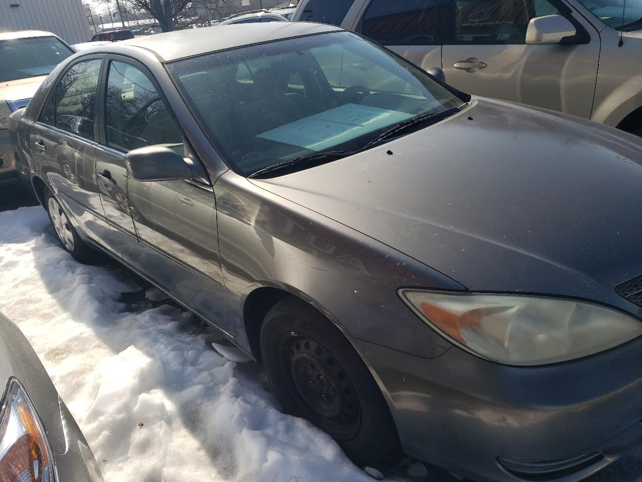 Toyota Camry Standard 2004
