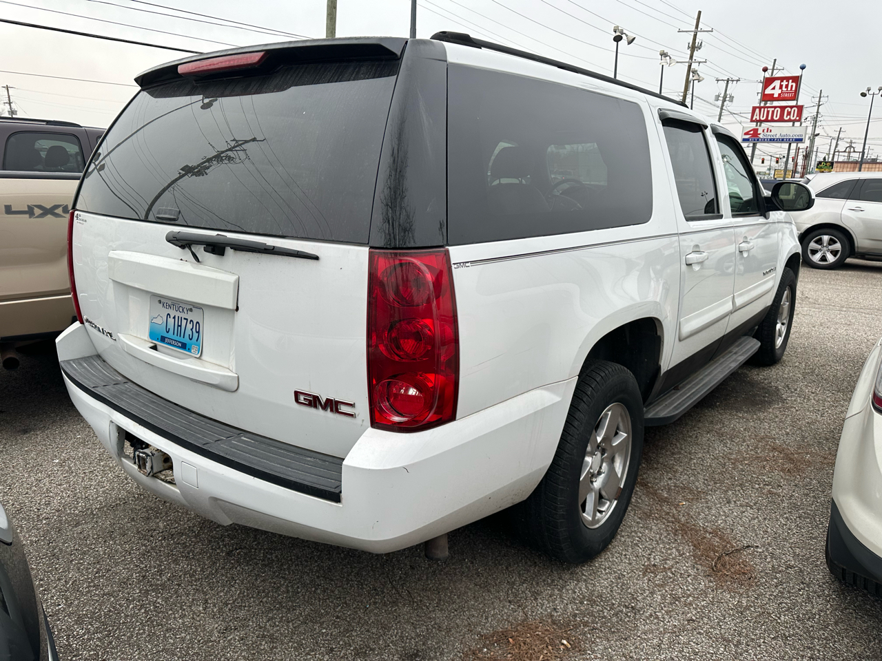GMC Yukon XL SLT-2 1/2 Ton 4WD 2007