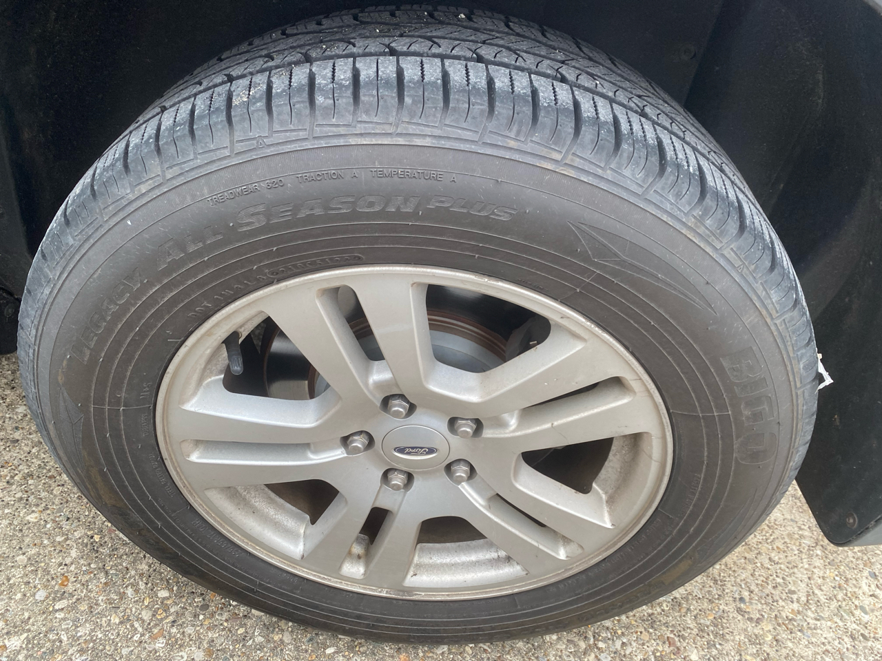 Ford Edge SE FWD 2011