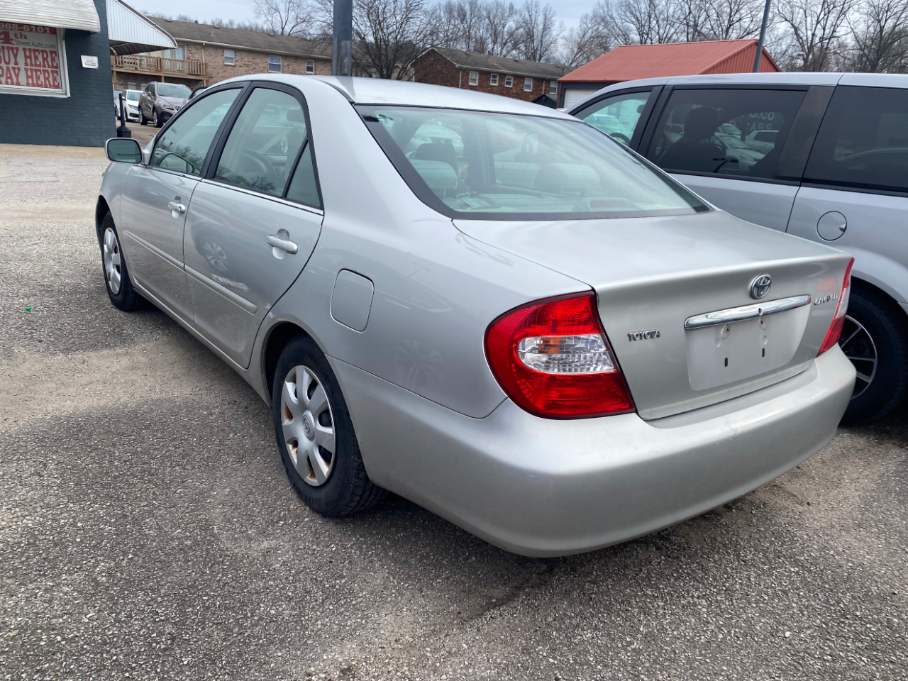 Toyota Camry Standard 2004