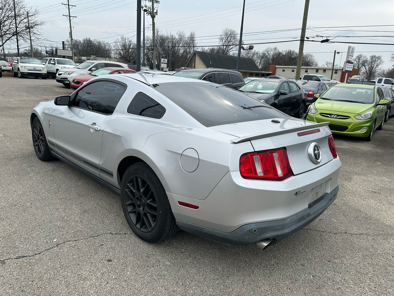 Ford Mustang V6 Coupe 2012