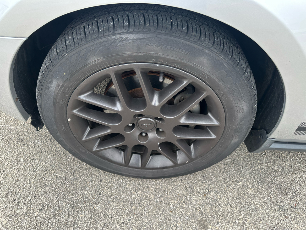 Ford Mustang V6 Coupe 2012