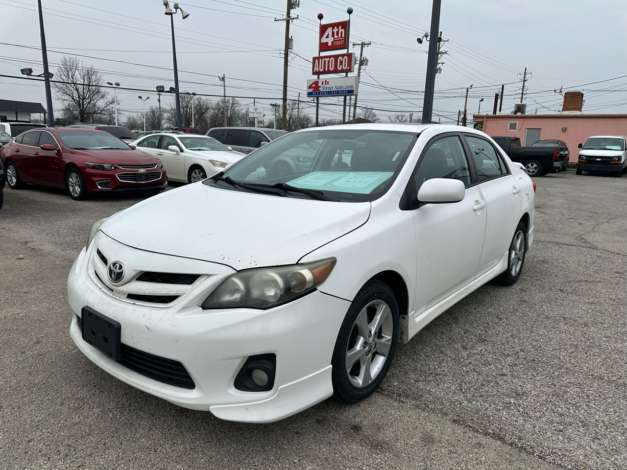 Toyota Corolla S 5-Speed MT 2012