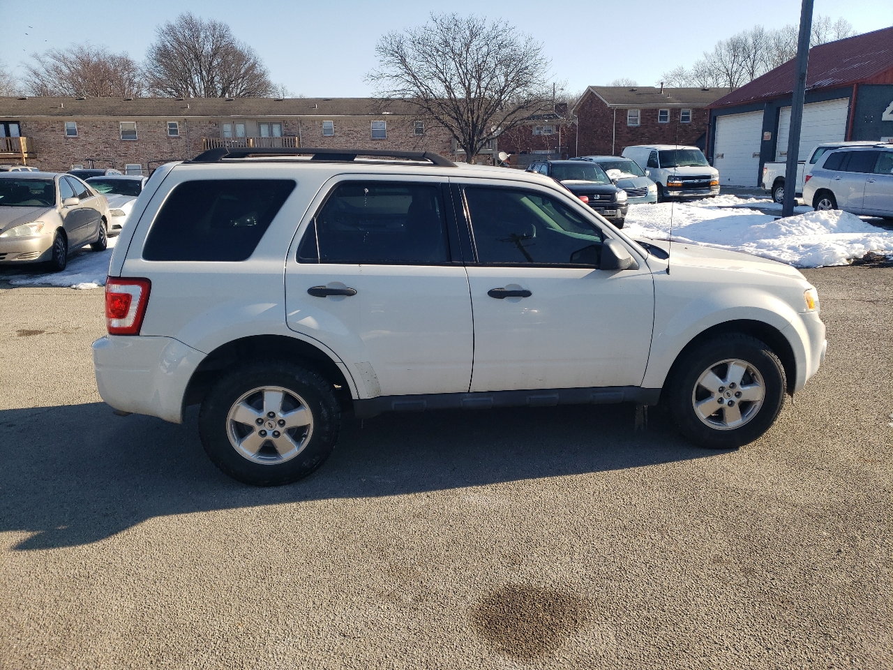 Ford Escape XLT FWD 2010