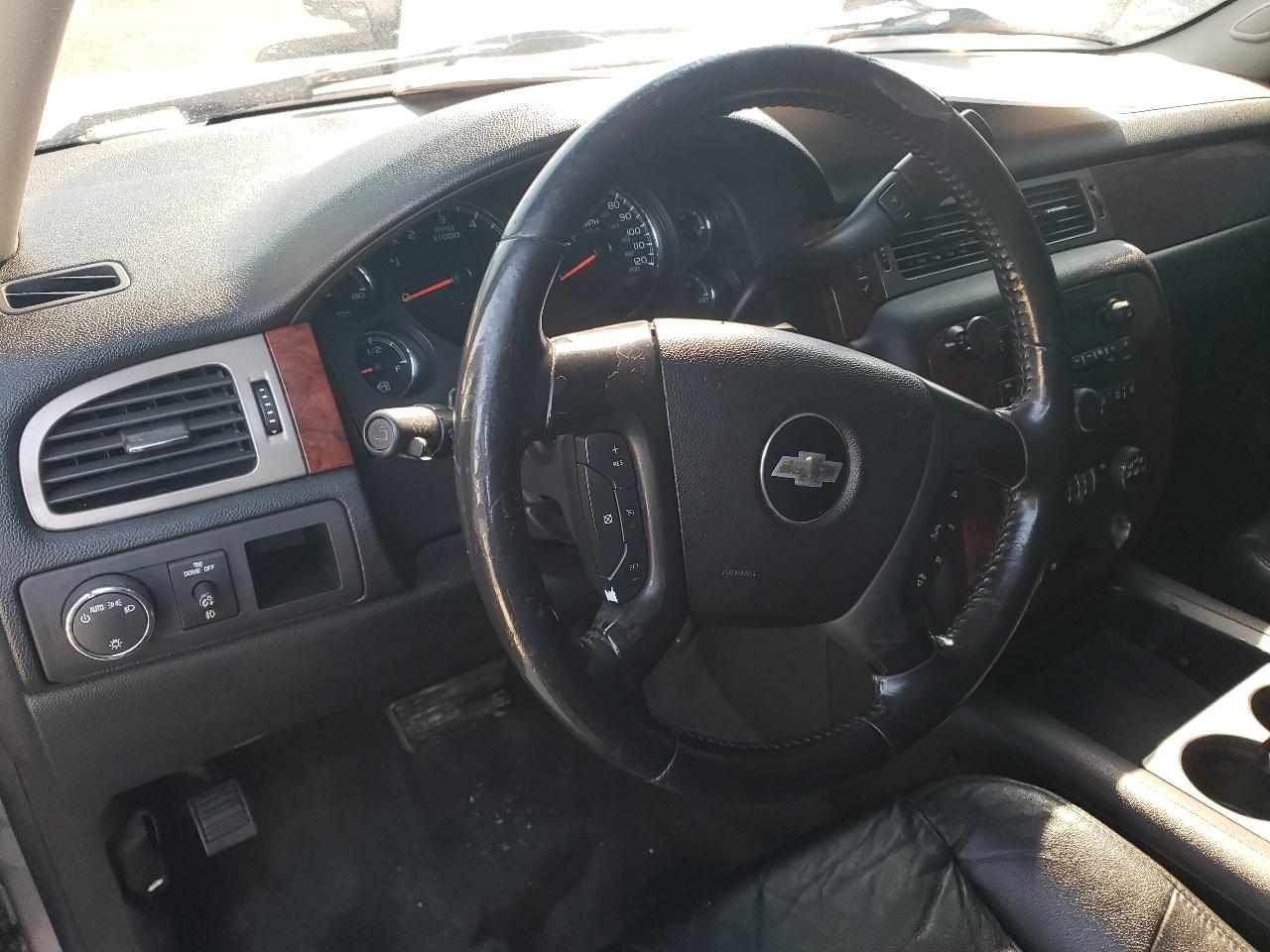 Chevrolet Tahoe LT1 2WD 2009