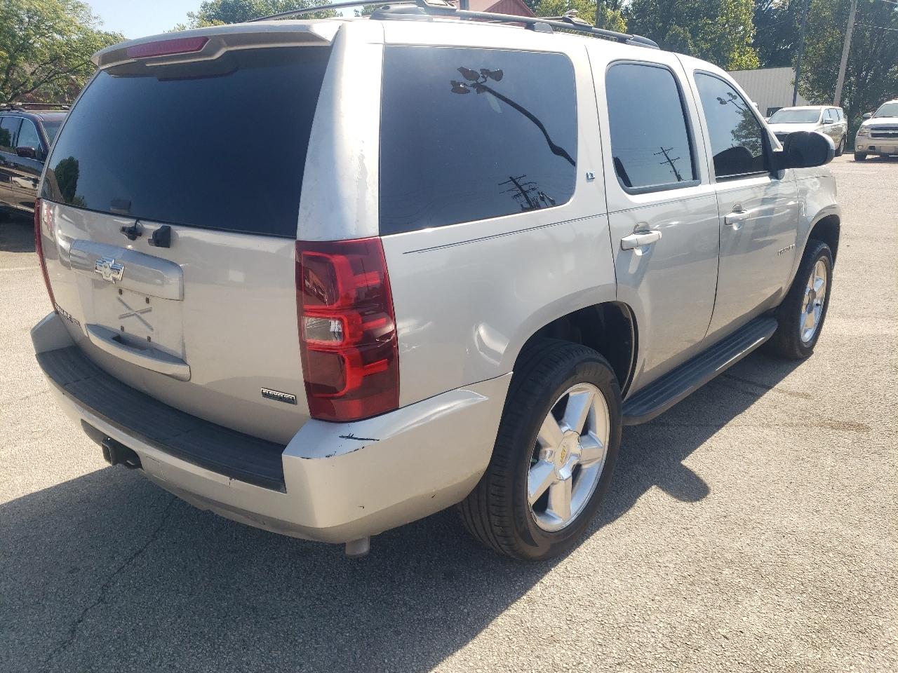 Chevrolet Tahoe LT1 2WD 2009