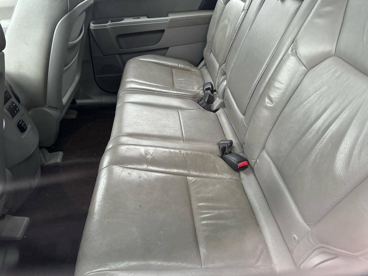 Honda Pilot EX-L 2WD 5-Spd AT 2011