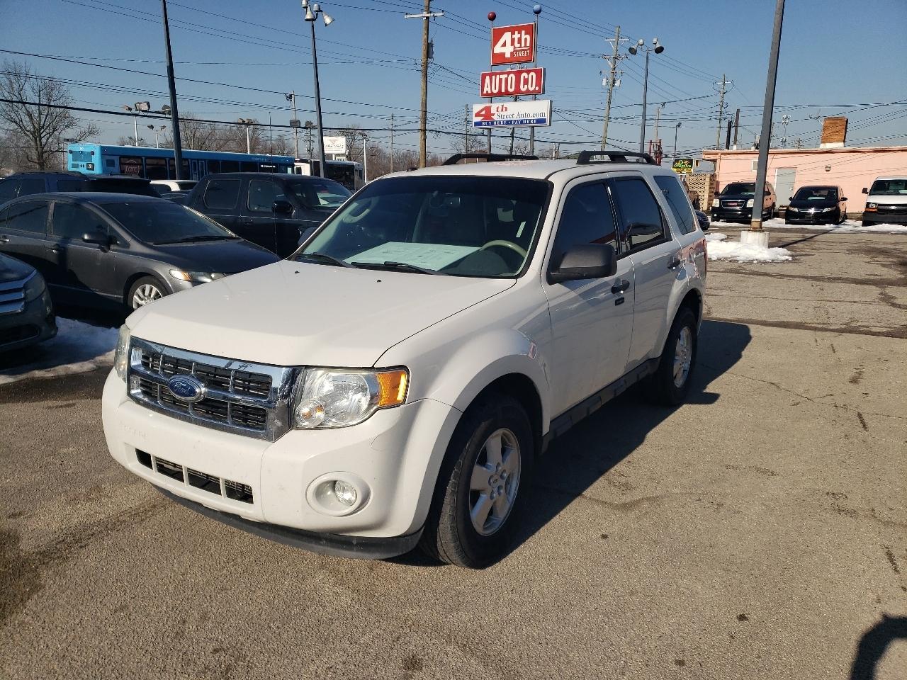 Ford Escape XLT FWD 2011