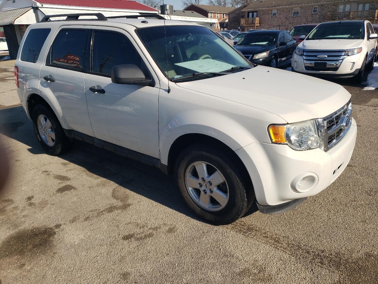 Ford Escape XLT FWD 2011