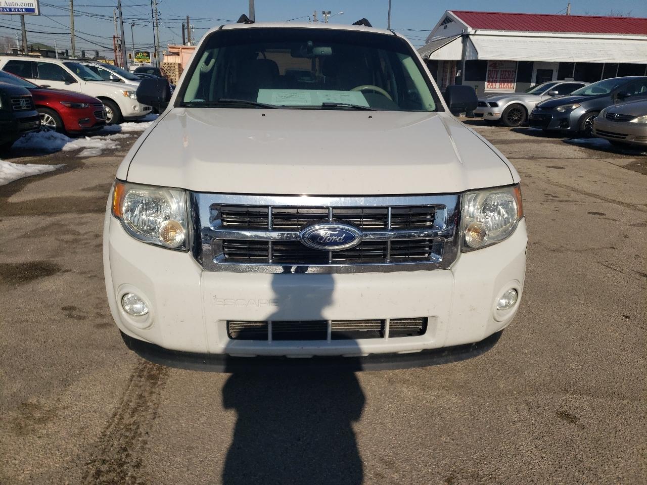 Ford Escape XLT FWD 2011