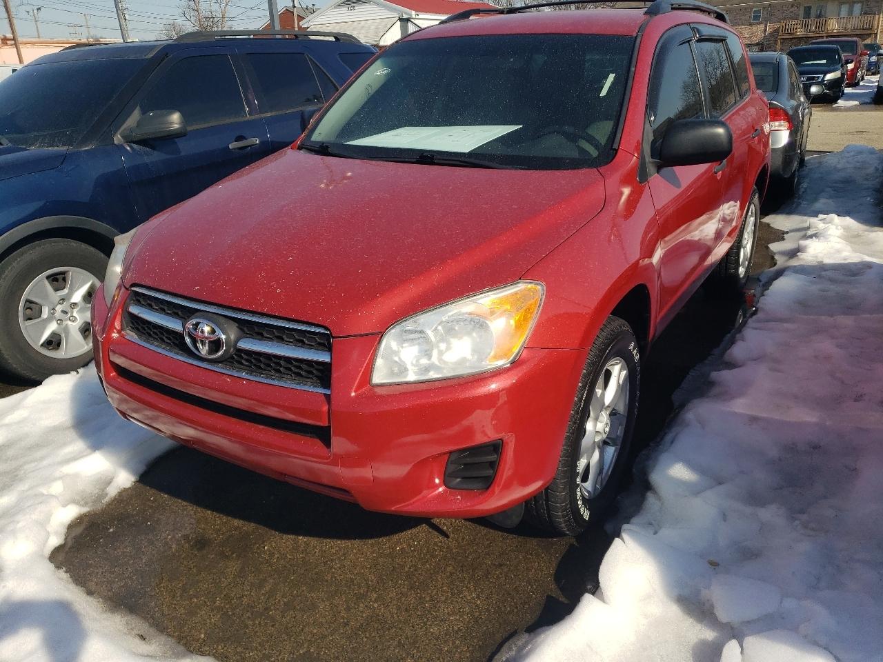Toyota RAV4 Base I4 4WD 2010