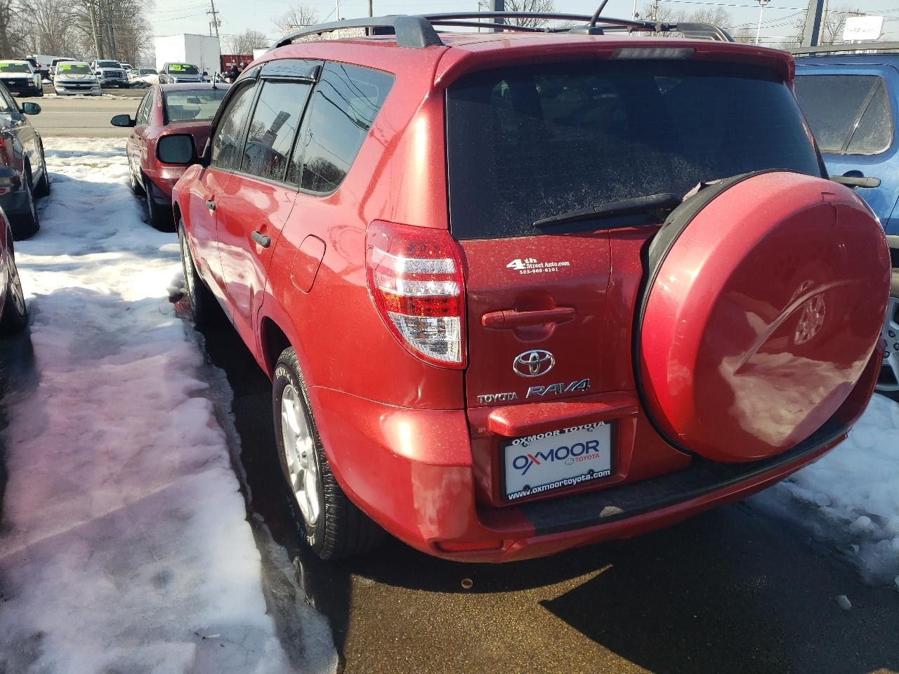 Toyota RAV4 Base I4 4WD 2010
