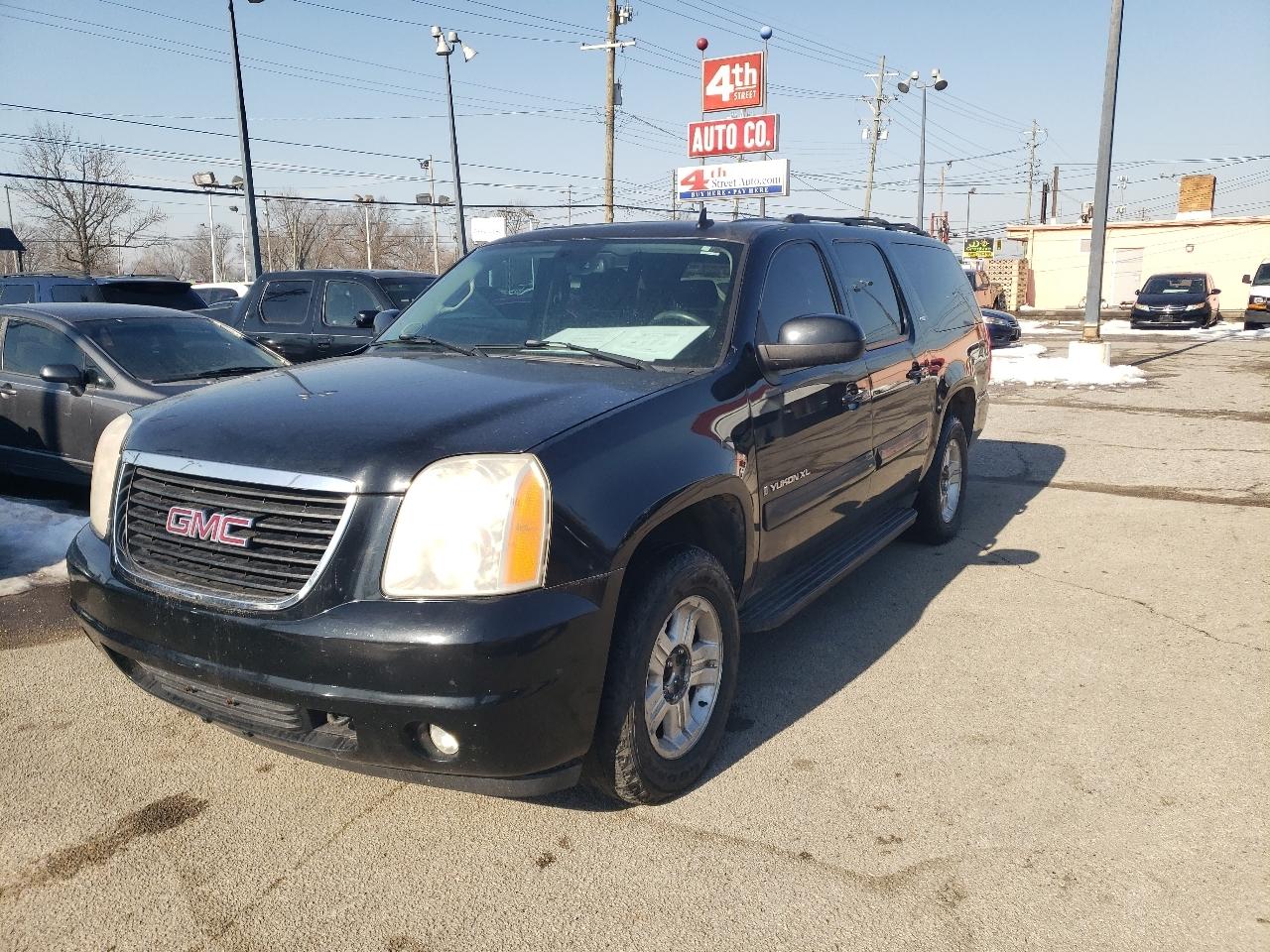 GMC Yukon XL SLT-2 1/2 Ton 4WD 2008