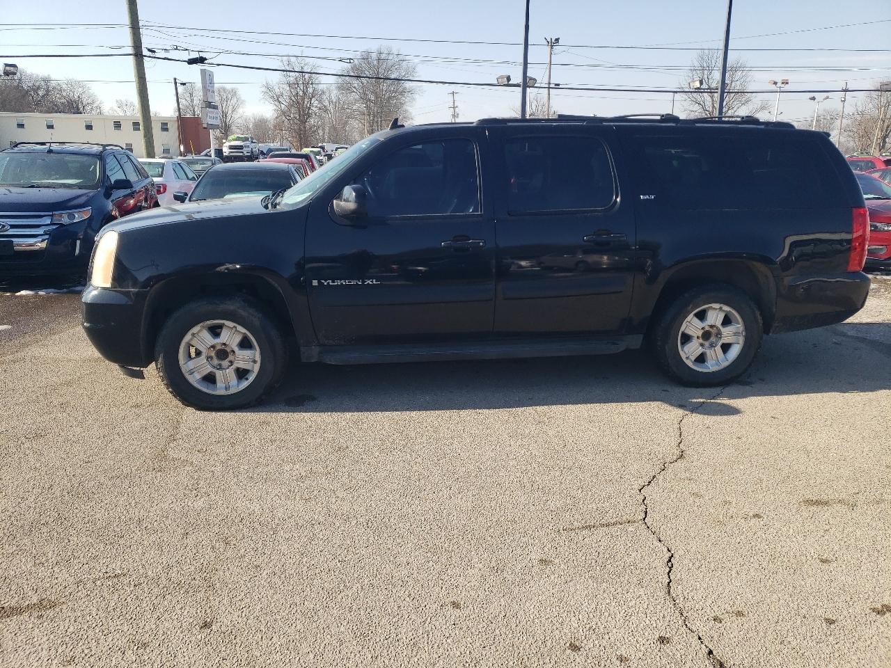 GMC Yukon XL SLT-2 1/2 Ton 4WD 2008