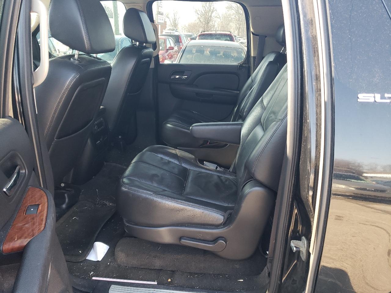 GMC Yukon XL SLT-2 1/2 Ton 4WD 2008