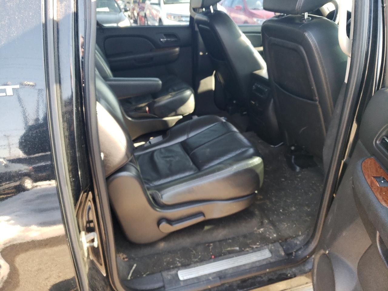 GMC Yukon XL SLT-2 1/2 Ton 4WD 2008