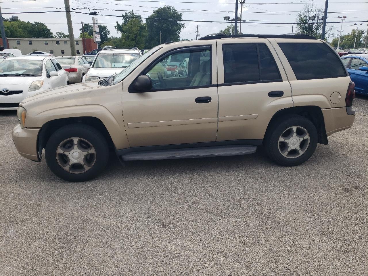 Chevrolet TrailBlazer LS 2WD 2006