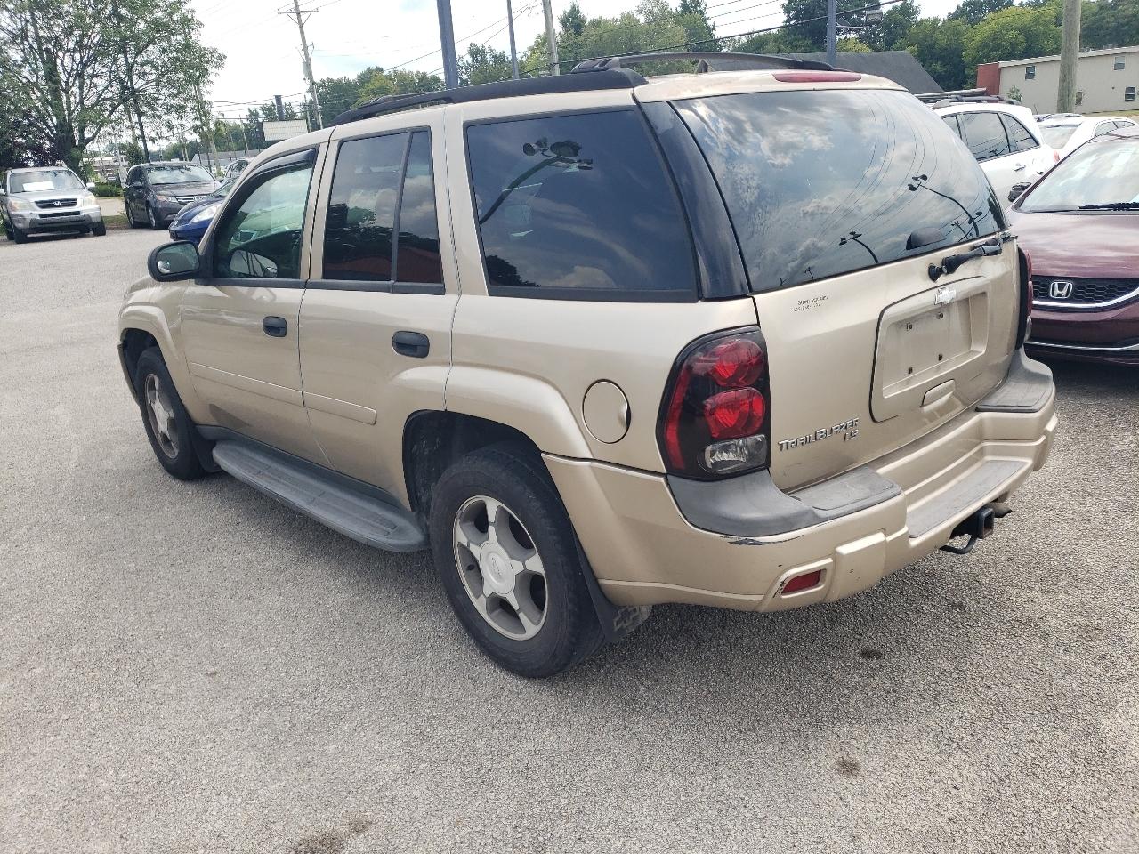 Chevrolet TrailBlazer LS 2WD 2006
