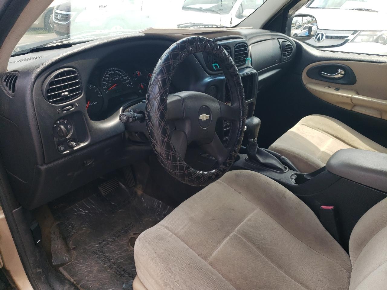 Chevrolet TrailBlazer LS 2WD 2006