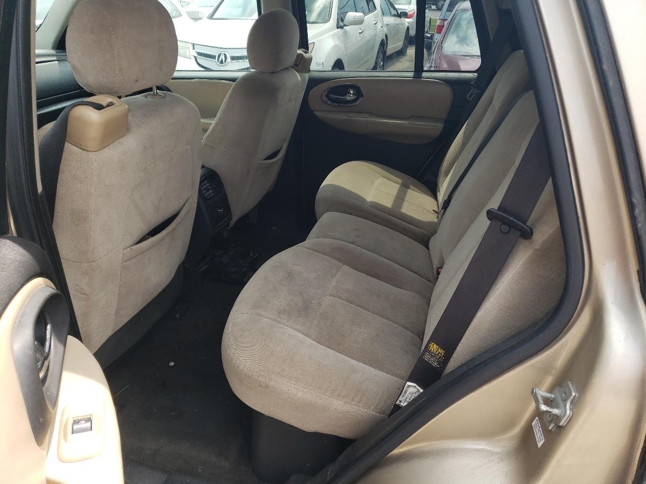 Chevrolet TrailBlazer LS 2WD 2006