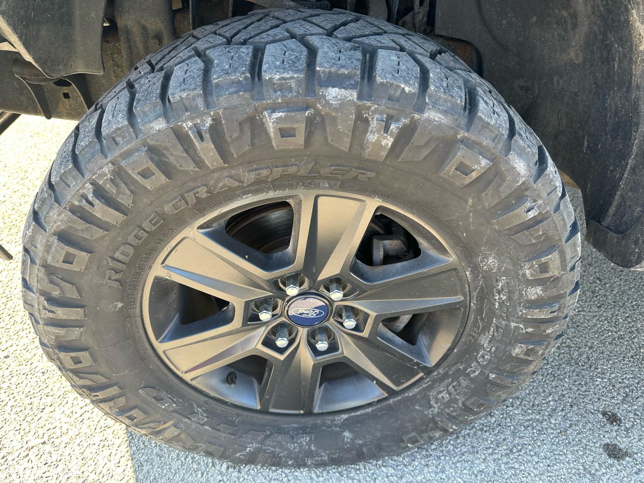 Ford F-150 XL SuperCrew Short Bed 4WD 2008