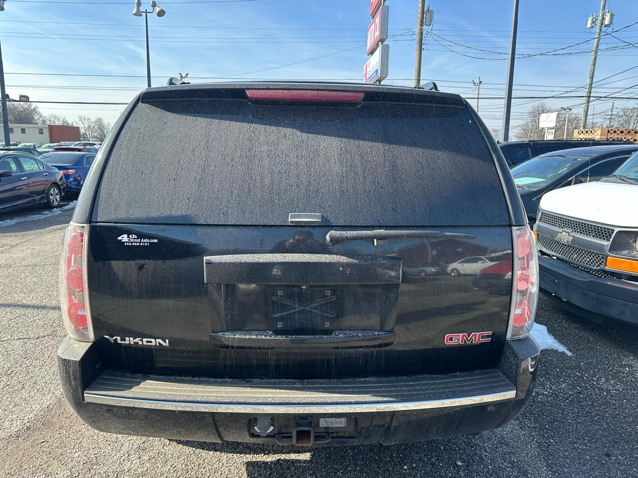 GMC Yukon Denali AWD 2007