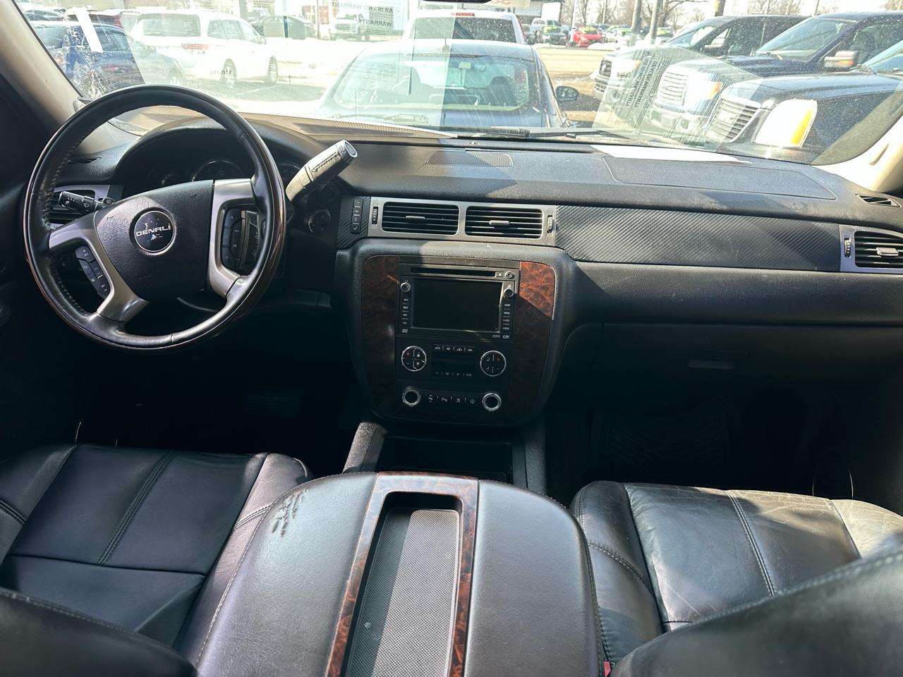 GMC Yukon Denali AWD 2007