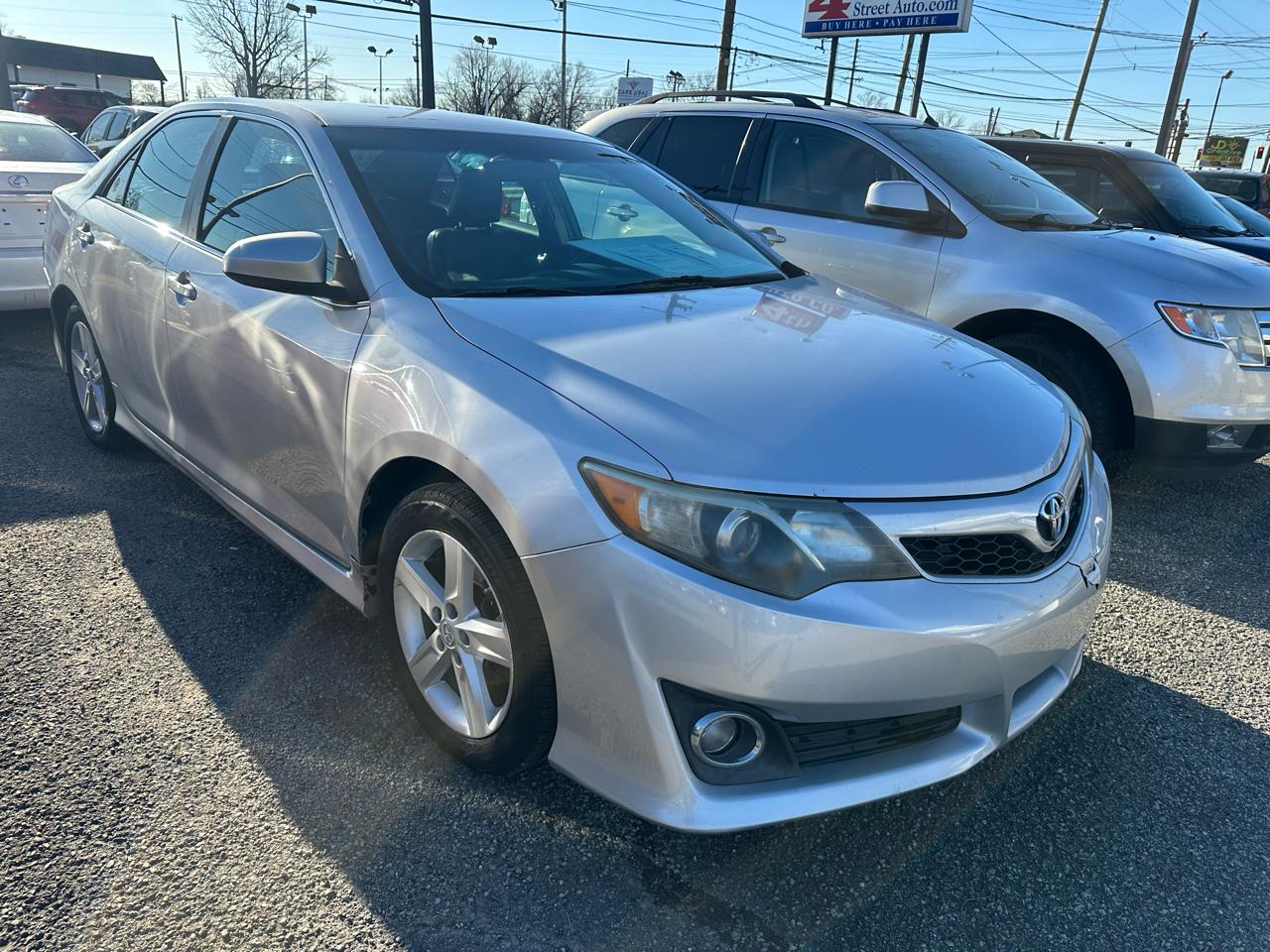 Toyota Camry XLE 2013