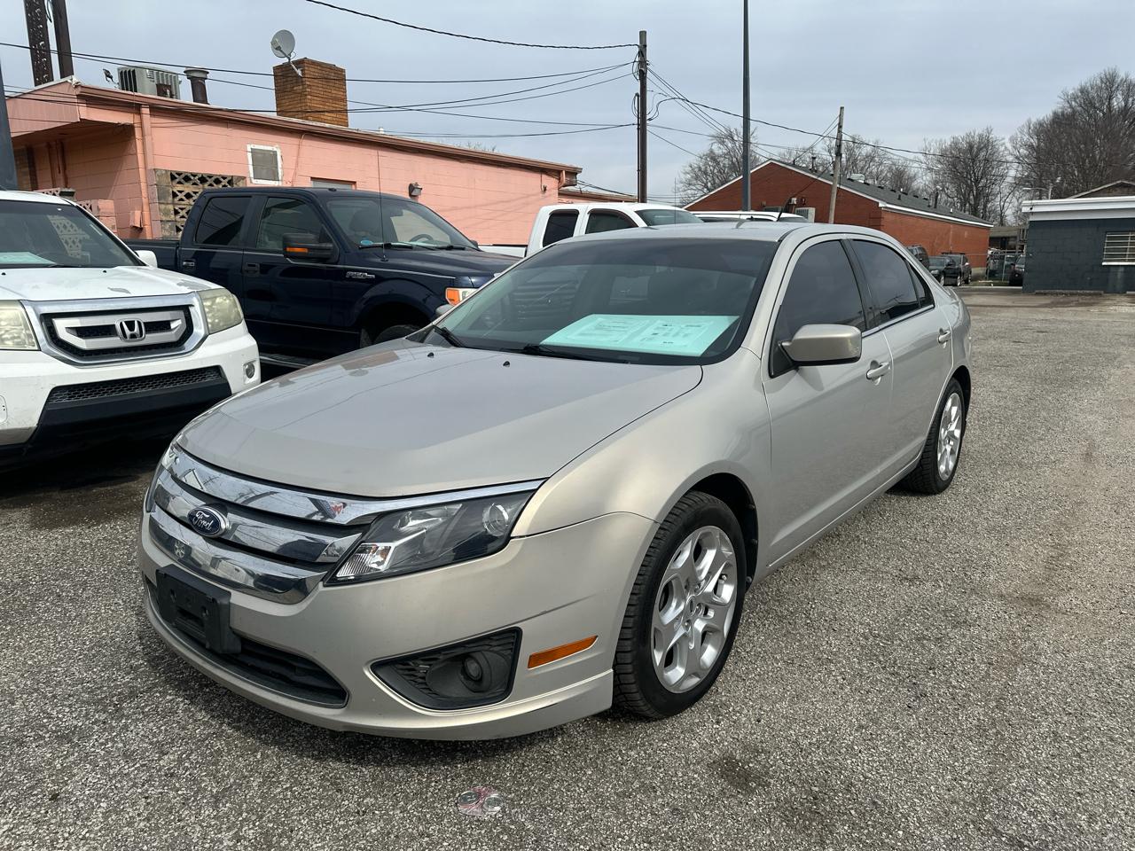 Ford Fusion SE 2010