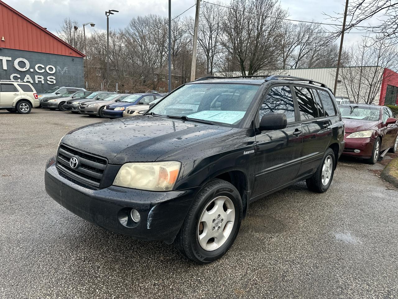 Toyota Highlander V6 2WD with 3rd-Row Seat 2005