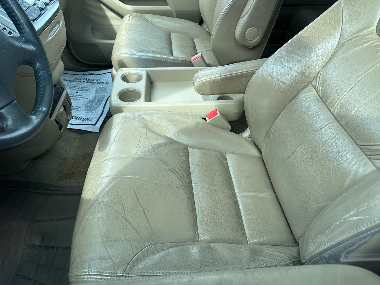 Honda Odyssey EX-L w/ DVD and Navigation 2010